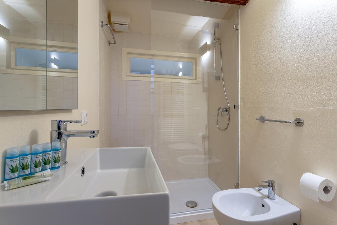 Ramaglianti Apartments Suite Tre Firenze Eksteriør billede