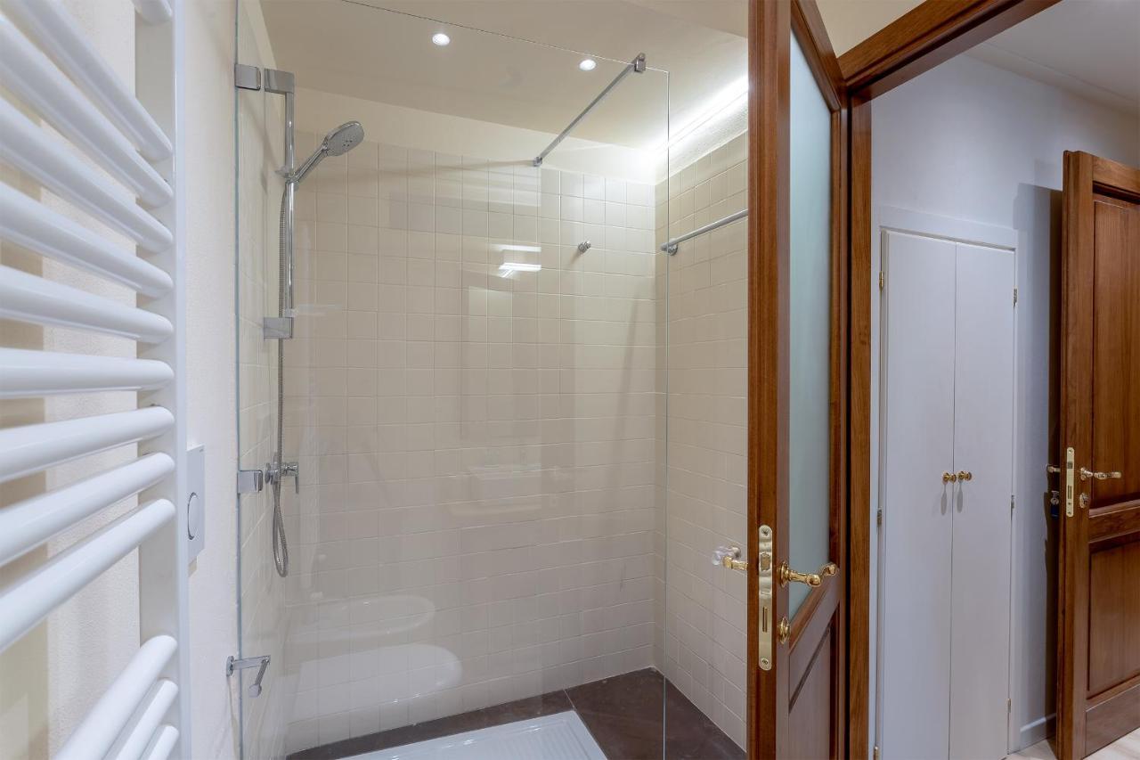 Ramaglianti Apartments Suite Tre Firenze Eksteriør billede